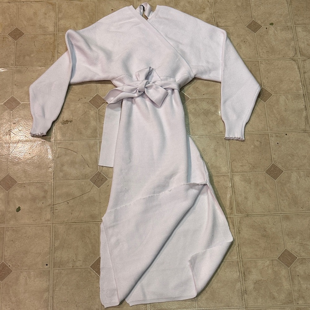 Elegant Long Sleeve White Dress